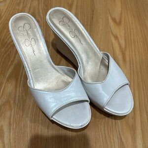 White Jessica Simpson leather wedges Sz7